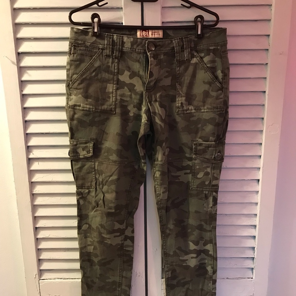 Camouflage pants